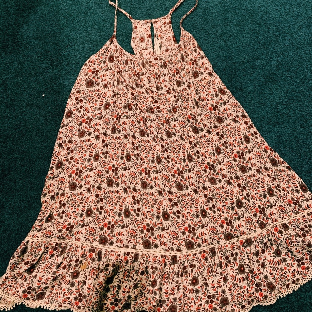 White American Eagle floral loose dress